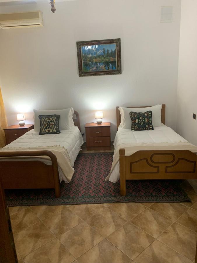 Vila Demaj! Free Parking Berat Exterior foto